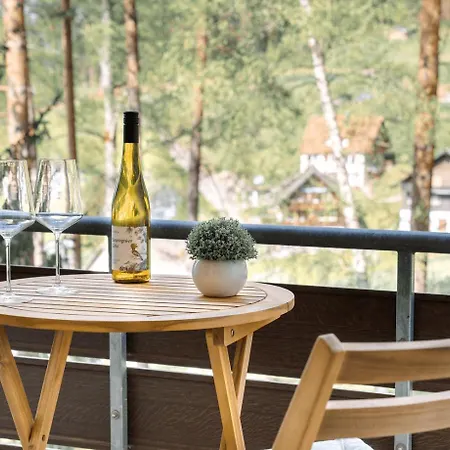 Appartement Schwarzwald-flair Mit Naturblick & Balkon