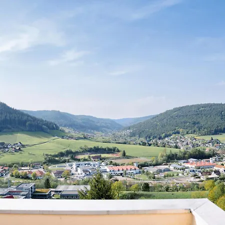 Schwarzwald-flair Mit Naturblick & Balkon شقة