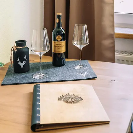 Schwarzwald-flair Mit Naturblick & Balkon Appartement *